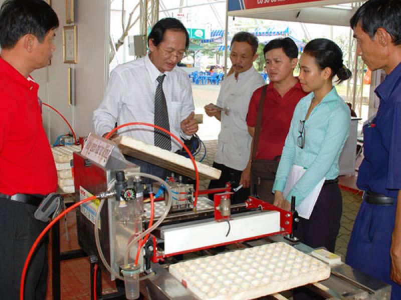 Máy gieo hạt thế hệ mới – Đột phá nông nghiệp hiện đại
